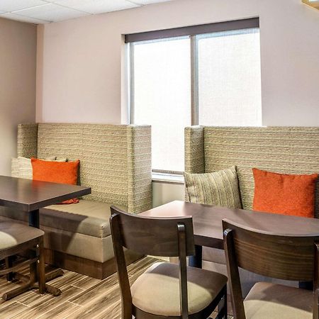 Sleep Inn & Suites Harrisonburg Near University Εξωτερικό φωτογραφία