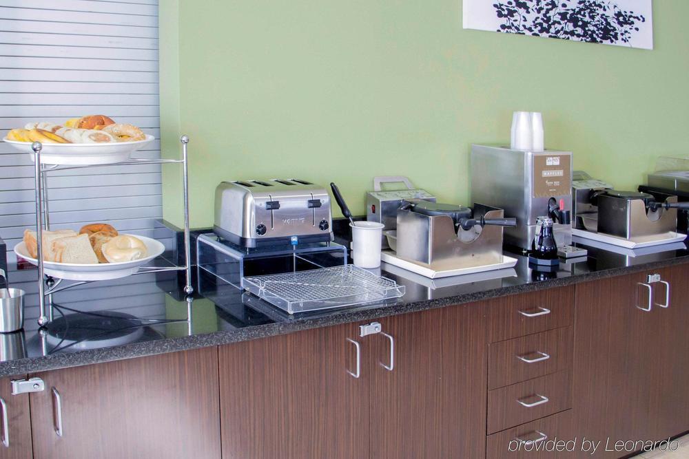 Sleep Inn & Suites Harrisonburg Near University Εξωτερικό φωτογραφία