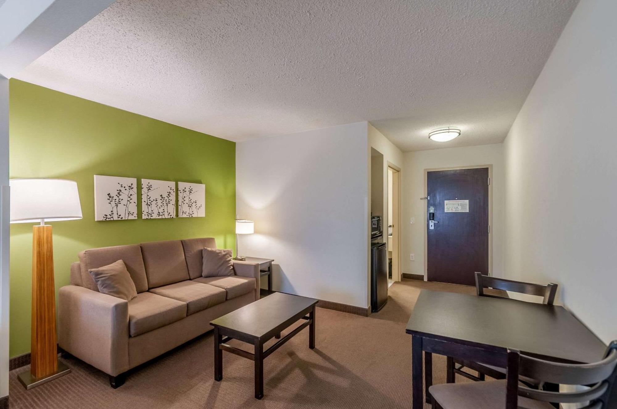 Sleep Inn & Suites Harrisonburg Near University Εξωτερικό φωτογραφία