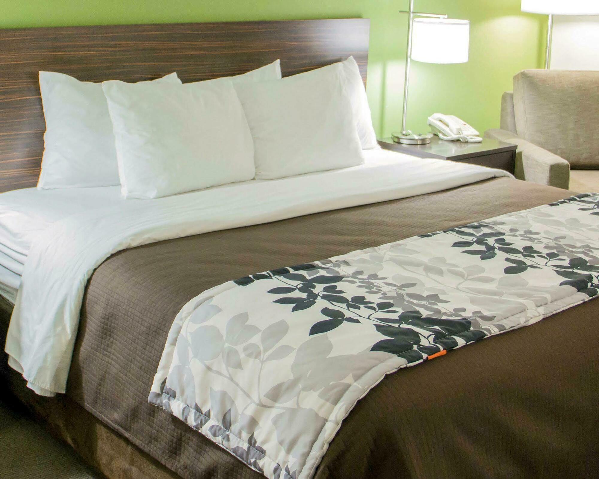 Sleep Inn & Suites Harrisonburg Near University Εξωτερικό φωτογραφία